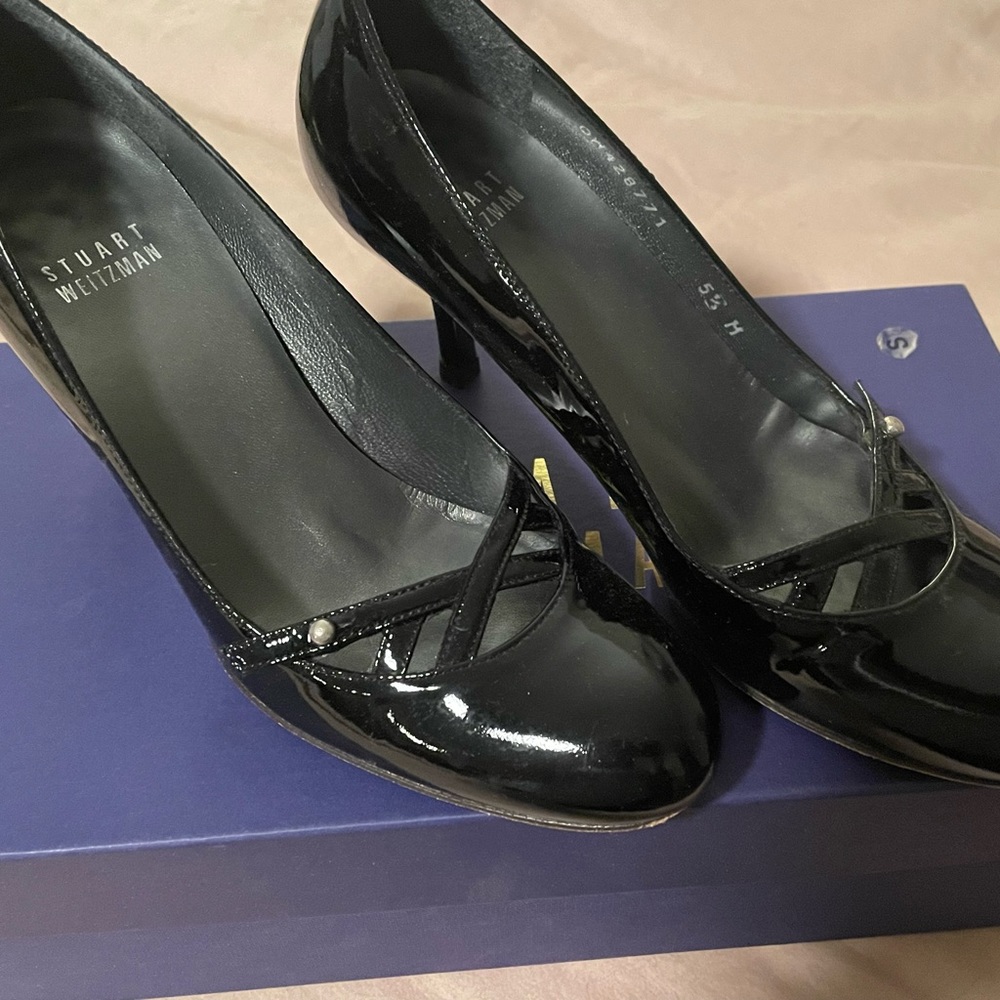 Stuart Weitzman Amuse size 5.5
